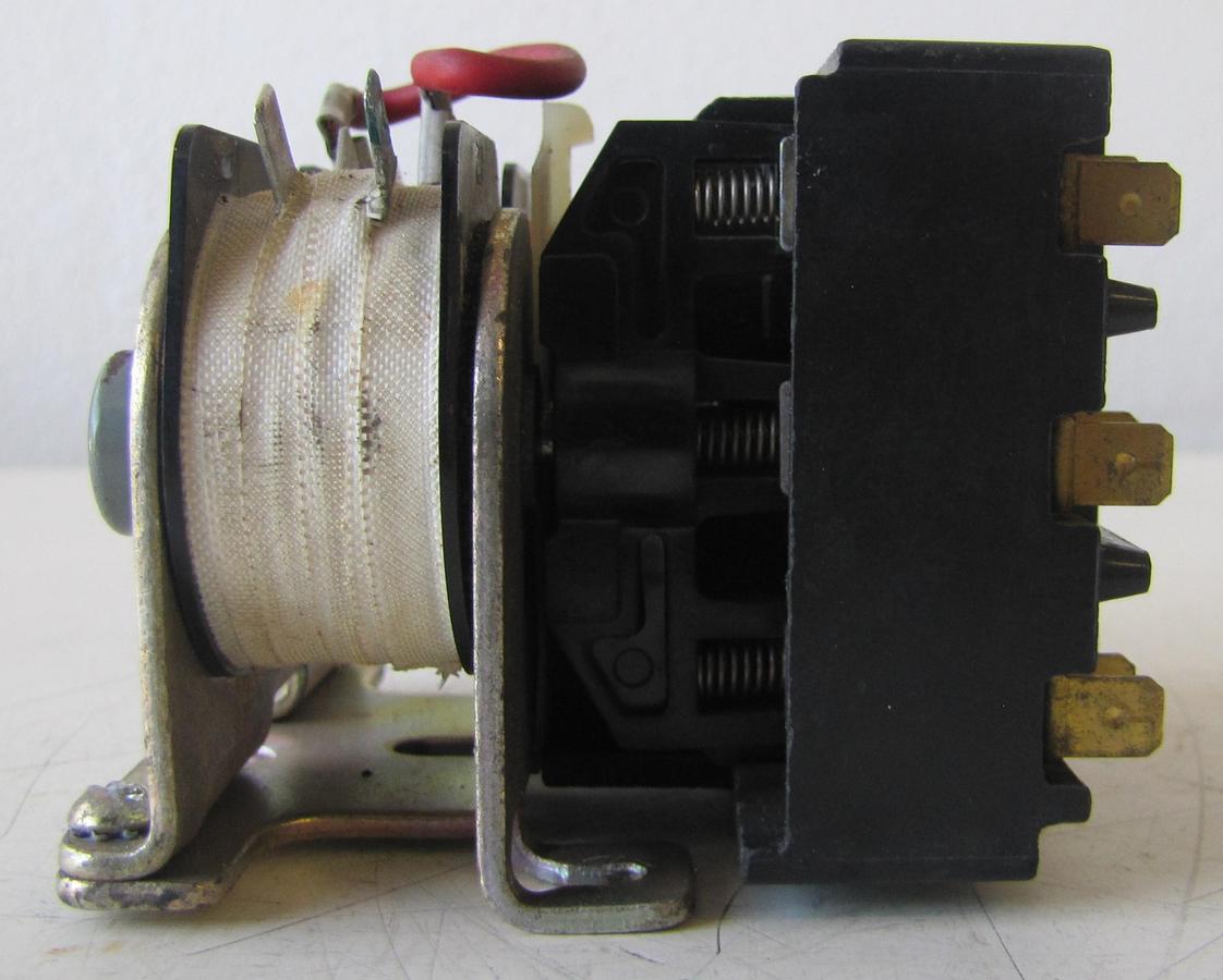 Used Square D Hoist Contactor Class 8965 Type RO-10 for RRT 3 Ton Chain Hoist