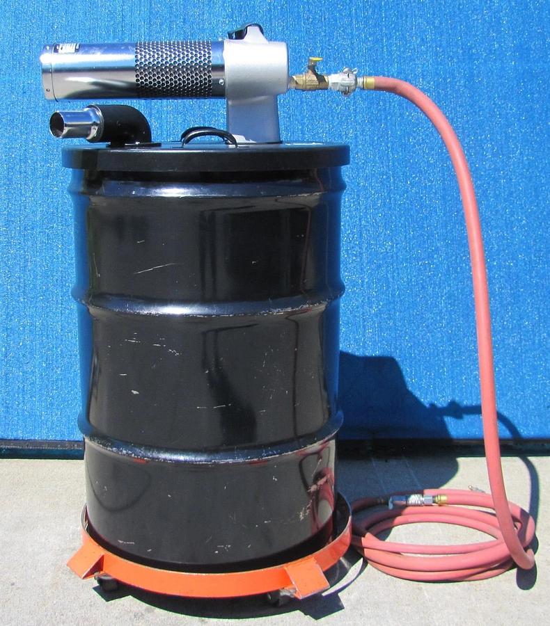 Used Guard Air Portable Air Powered Vacuum Cleaner 55 Gallon Drum w/ Air Hose