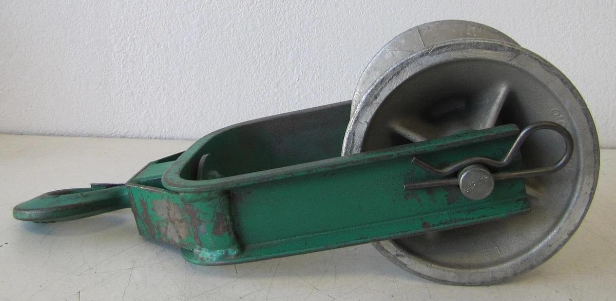 Used Greenlee 650 6" Hook Type Cable Sheave Pulley for Cable Puller #2