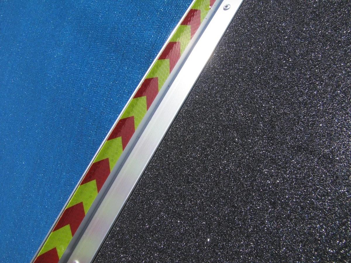 Used Aluminum Single Fold Loading Ramp 4 ft Long x 28.75 in Wide Portable 800 ft