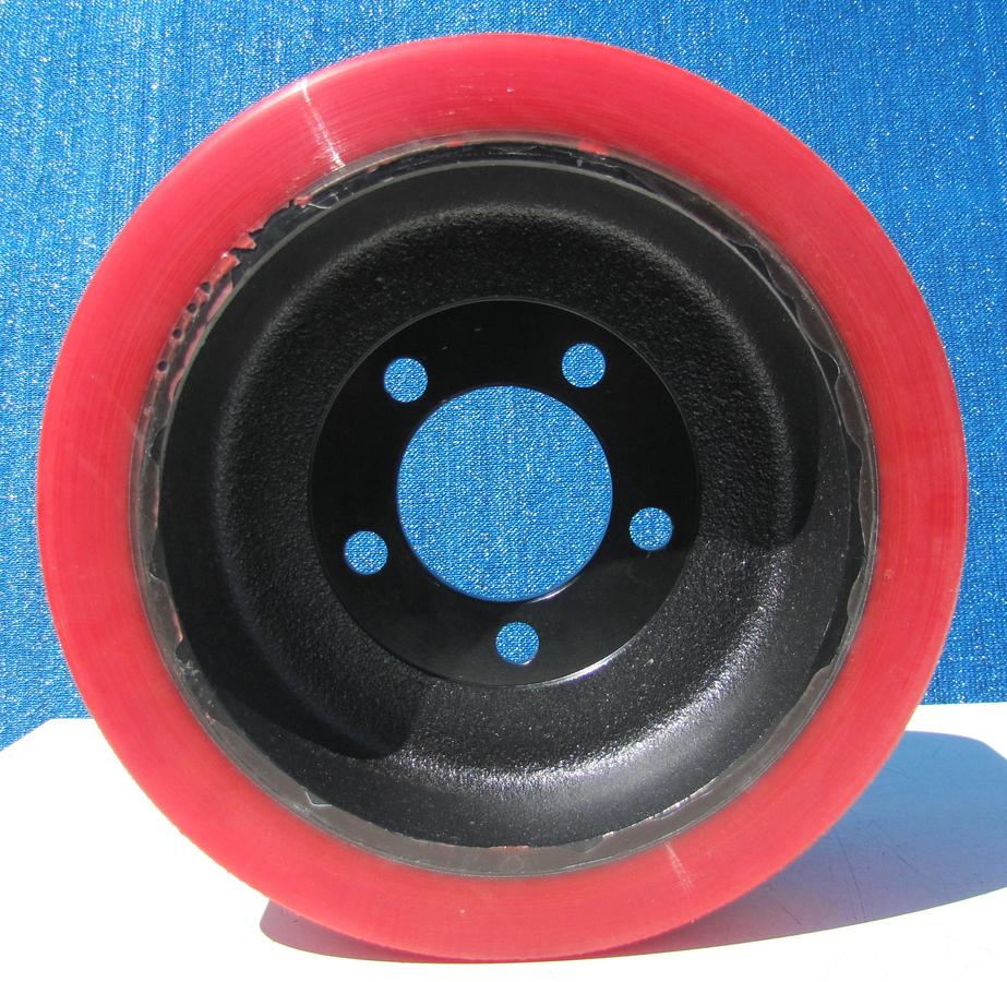 Nilfisk Advance 6509157 Drive Wheel 250/146-204326 310x140-5 Lug CS7000 CS7010