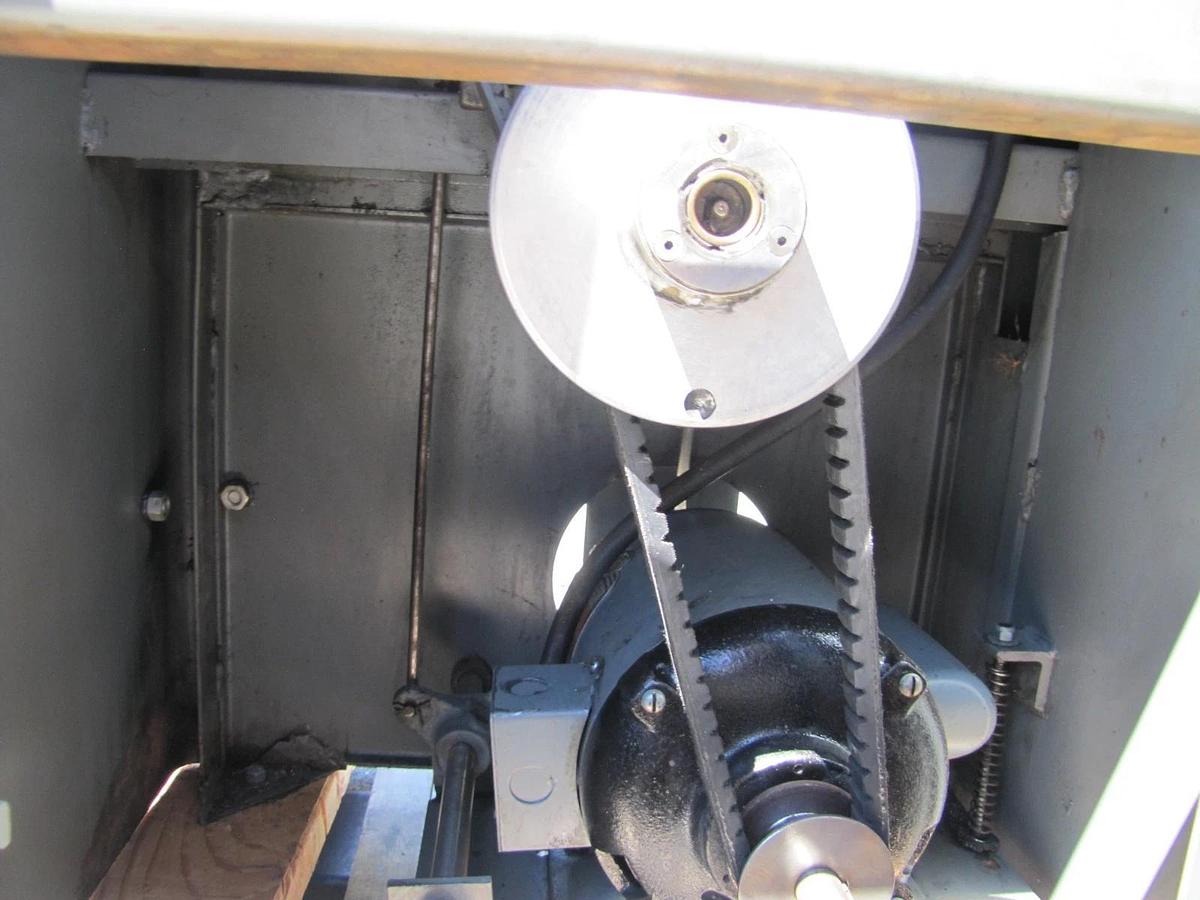 Used Rockwell 28-500 Vertical Band Saw Variable Speed 1HP 230V 1PH New Bi-Metal Blade