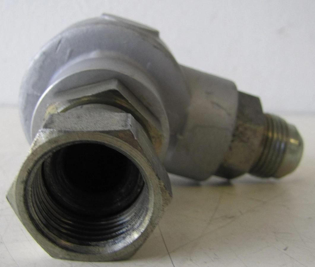 Used Ingersoll Rand Minimum Pressure Valve 39490693 for Rotary Compressor SSR-EP10