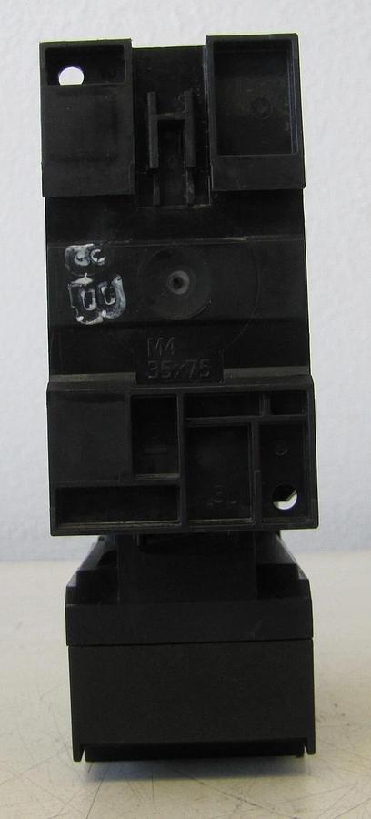 Used Eaton 40 Amp DIL M17-10 Motor Starter Contactor 24 VDC Coil and Overload Relay