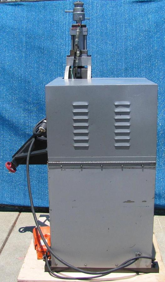 Used Victaulic VE-424-MC Hydraulic Pipe Groover Grooving Machine 4 to 24 in 230V 3PH