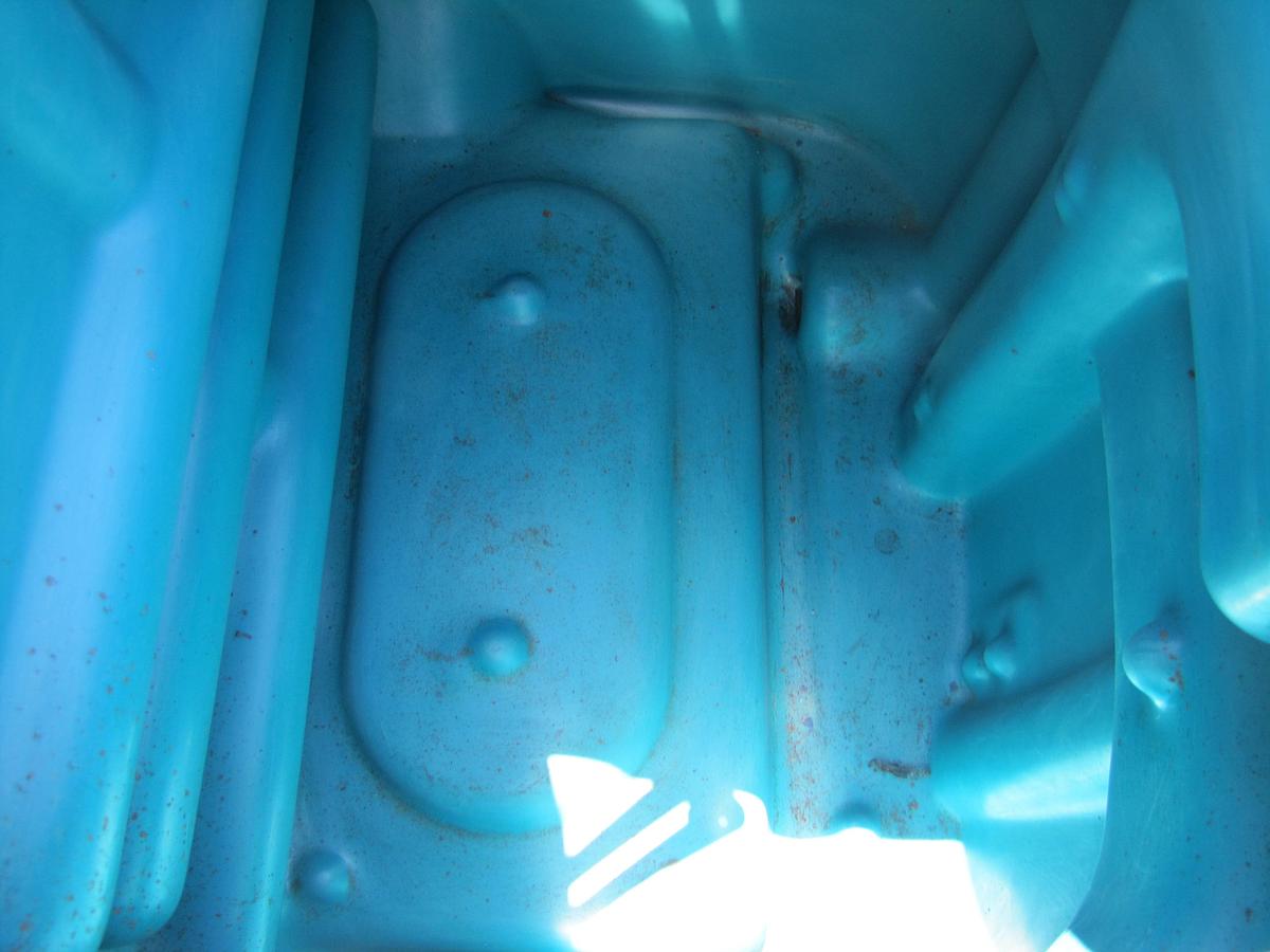 Used Tennant T7 Ride On Floor Scrubber 32" Disc Pad Holder 24 VDC With Charger