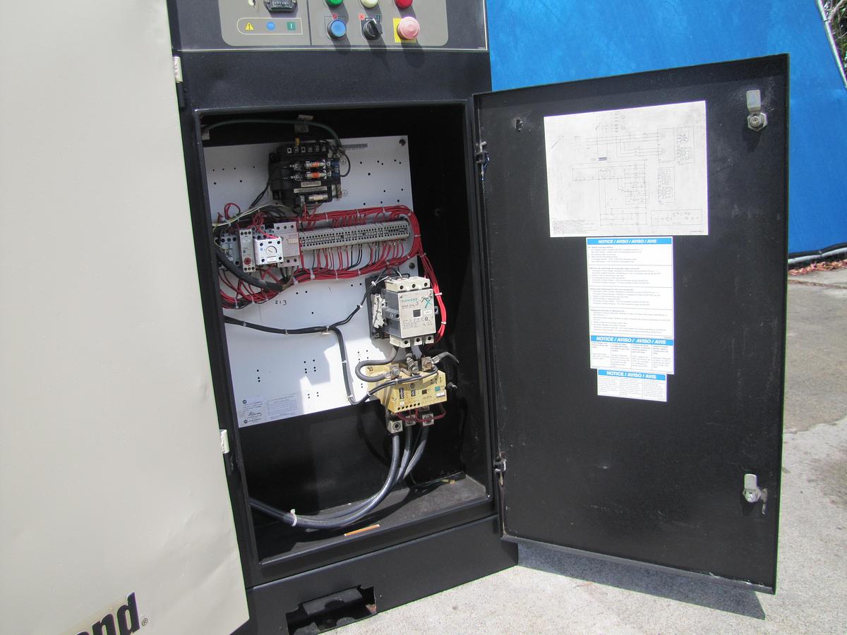 Used Ingersoll Rand 40 HP SSR-UP6-40 Rotary Screw Air Compressor 185 CFM 460V 3 Ph