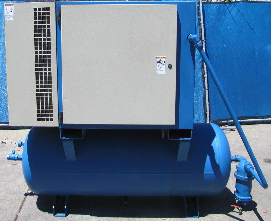 Used Quincy 25HP Rotary Screw Air Compressor 120 Gallon Tank 230V 3 Ph 39,462 Hours