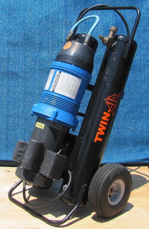 Used Twin Air TA-3 Rotary Vane Air Compressor 2HP 115V Three 50ft Hoses & Manifold