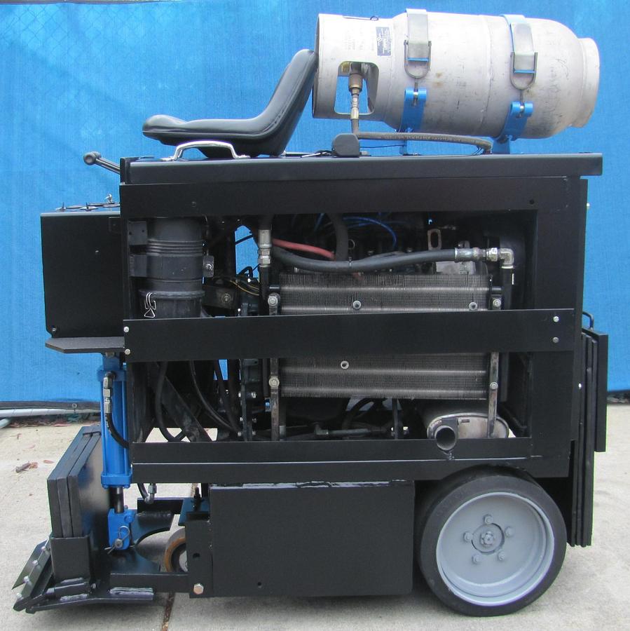 Used Terminator T100 Ride On Floor Tile Scraper Stripper Nissan Propane Engine