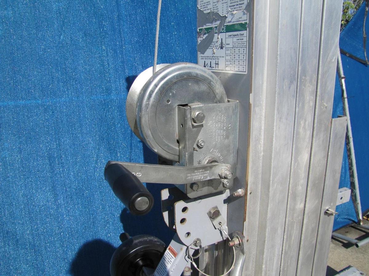 Used 2016 Genie SLC-18 Superlift Material Lift 18ft Height 650 lbs Max Capacity