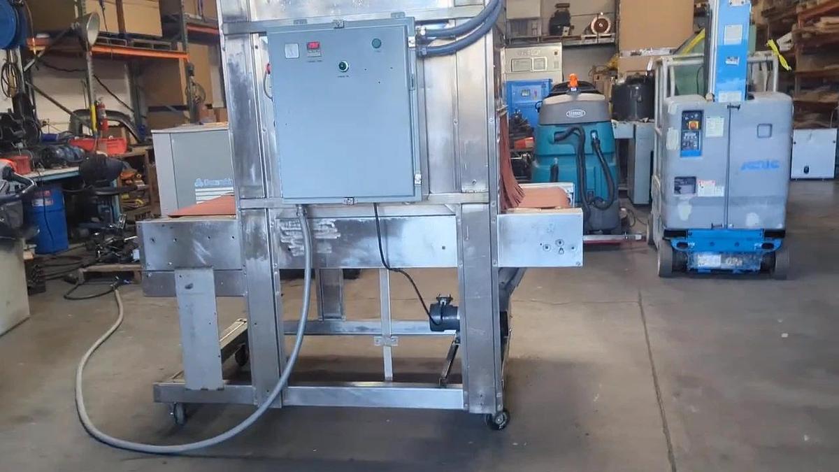 Used Commercial Stainless Steel Heat Shrink Tunnel 350°F Adjustable Speed Conveyor
