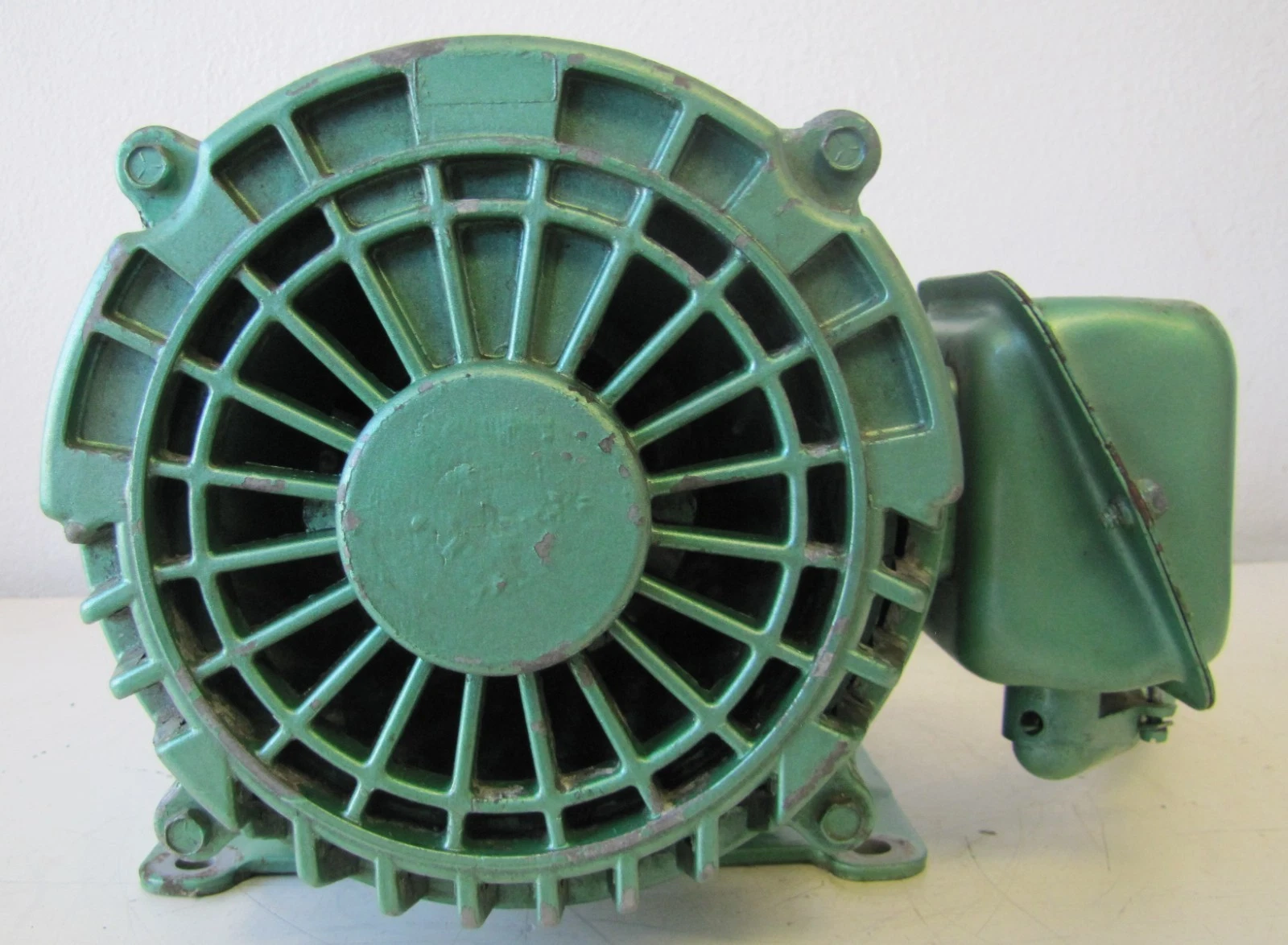 Used US Electrical 5HP Motor 208-230/460V 3 Phase 184T Frame 1735 RPM 1-1/8 Shaft