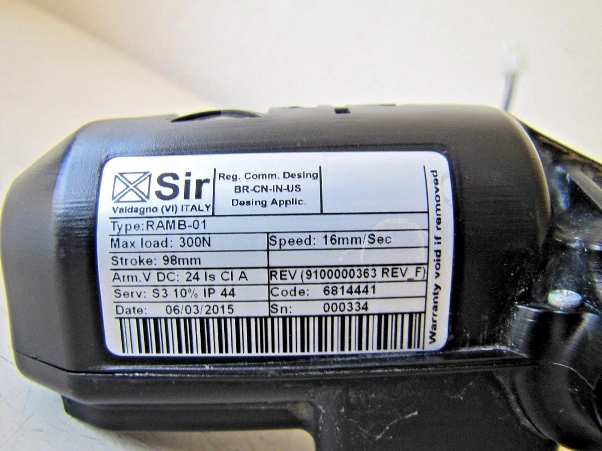 Used Nilfisk Advance 24V Linear Actuator 9100000806 for Scrubber SC500 20R B