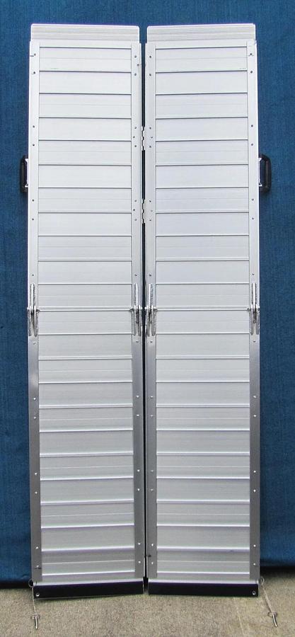 Used Aluminum Folding Loading Ramp 6 ft Long x 28.5 in Wide Portable 600 lbs