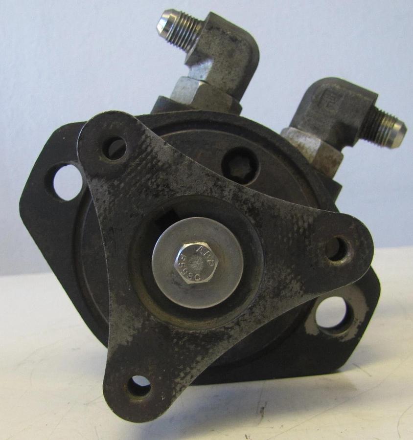 Used Advance Nilfisk 56304811 Scrub Hydraulic Motor Eaton 101-3045-009 Captor