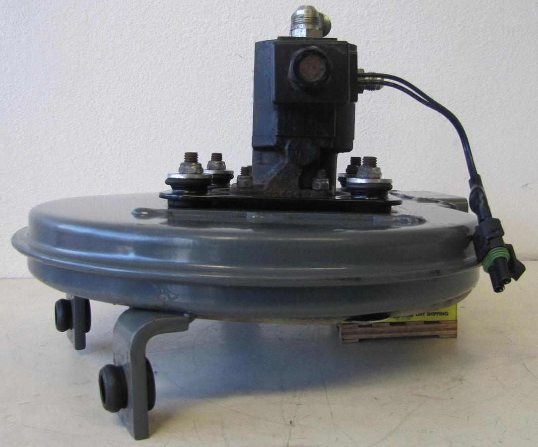 Used Tennant Sweeper Vacuum Fan Assembly Housing and Hydraulic Motor 1071240 9002683