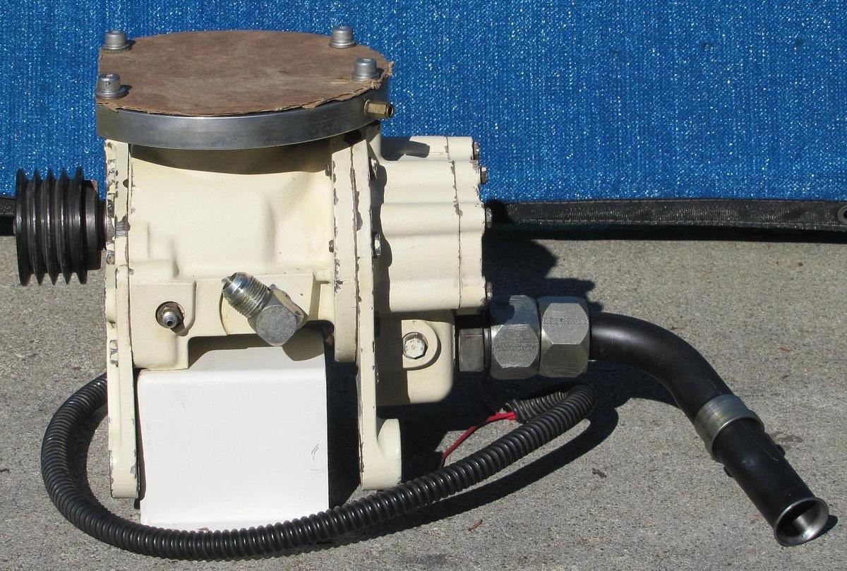 Used Ingersoll Rand 25 HP Airend Pump Genuine OEM for Air Compressor EP25-ESP