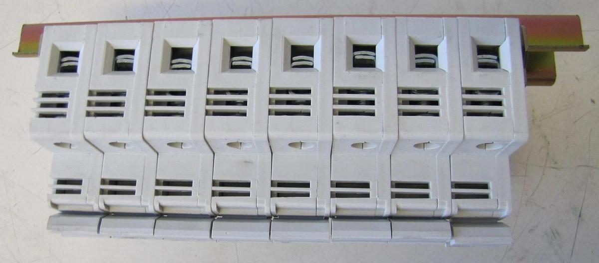 Used Lot of 8 Siemens 3NW7011 Modular Fuse Holders for Class CC Fuses 32 amp 30A DIN