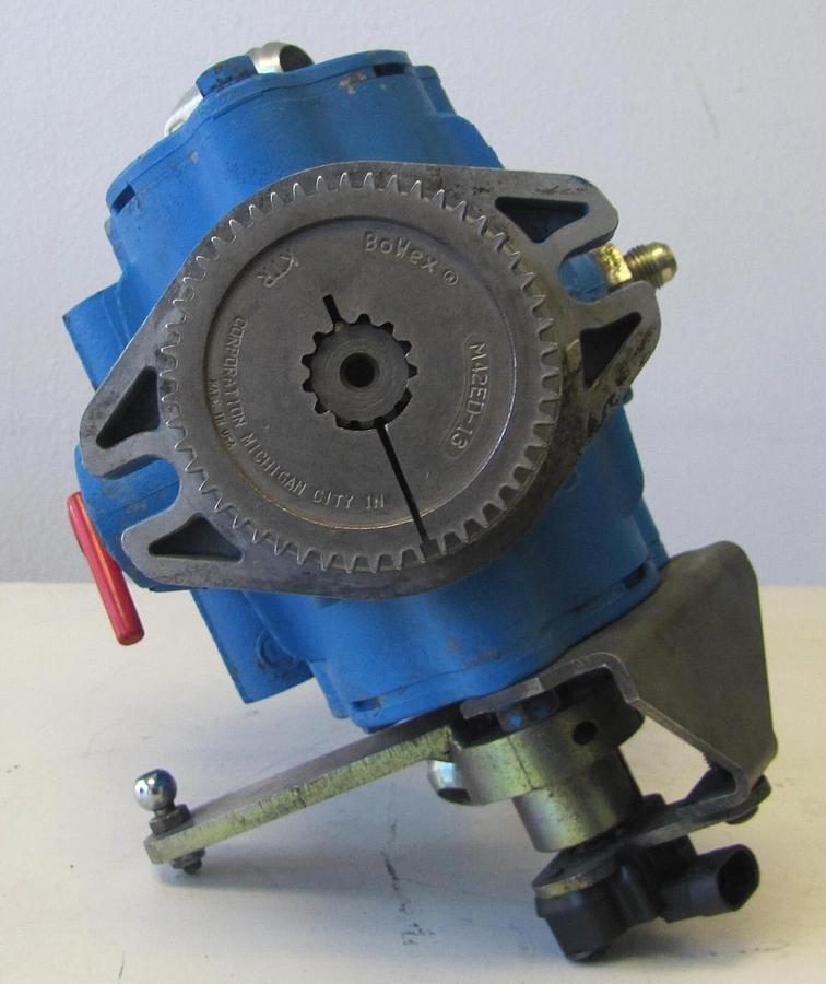 Used Advance Nilfisk 56304113 Triple Gear Pump & 56304112 Hydraulic Piston Pump Main