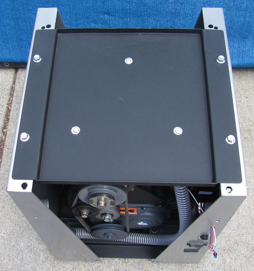 Used Midmark PowerVac Busch Dental Vacuum Pump MM 1104 B 029-3713-01 AS IS 