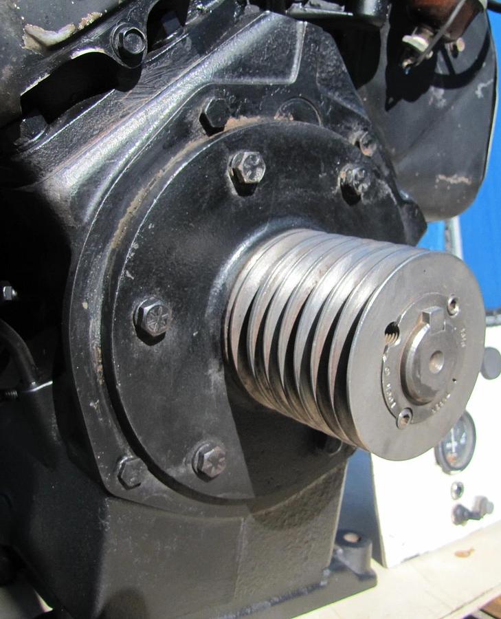 Used Wisconsin 35 HP W4-1770 Gasoline 4-Cylinder Engine Air Cooled With Controls