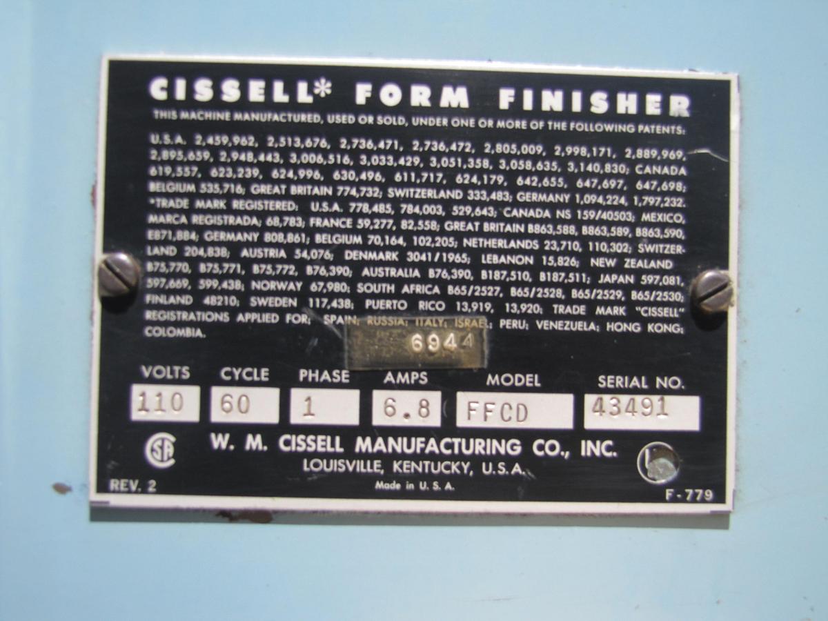 Used Cissell FFCD Dress Garment Form Finisher Steam Dry Cleaning  Suzy Susie