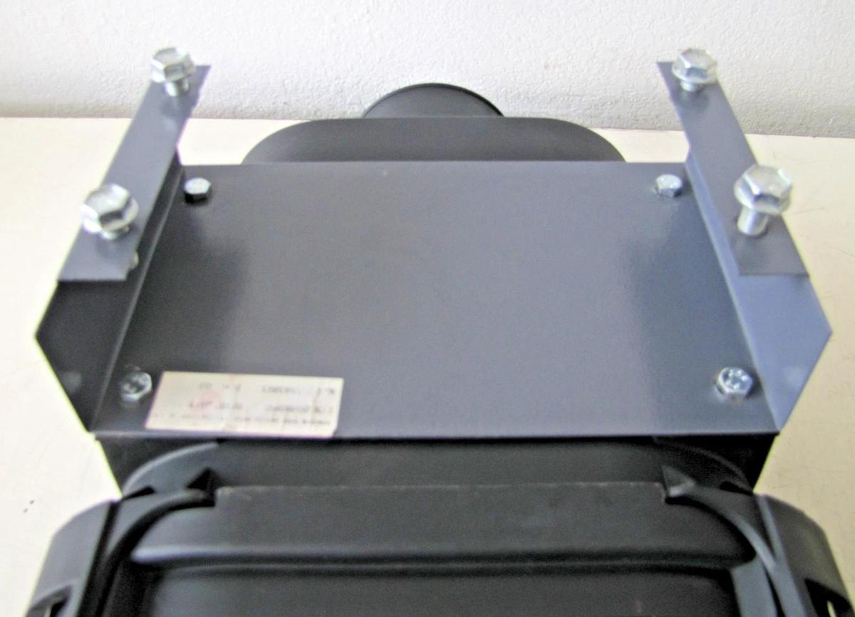 Used Gardner Denver Air Cleaner Assembly ZS1087417 with Air Filter Element ZS1087418