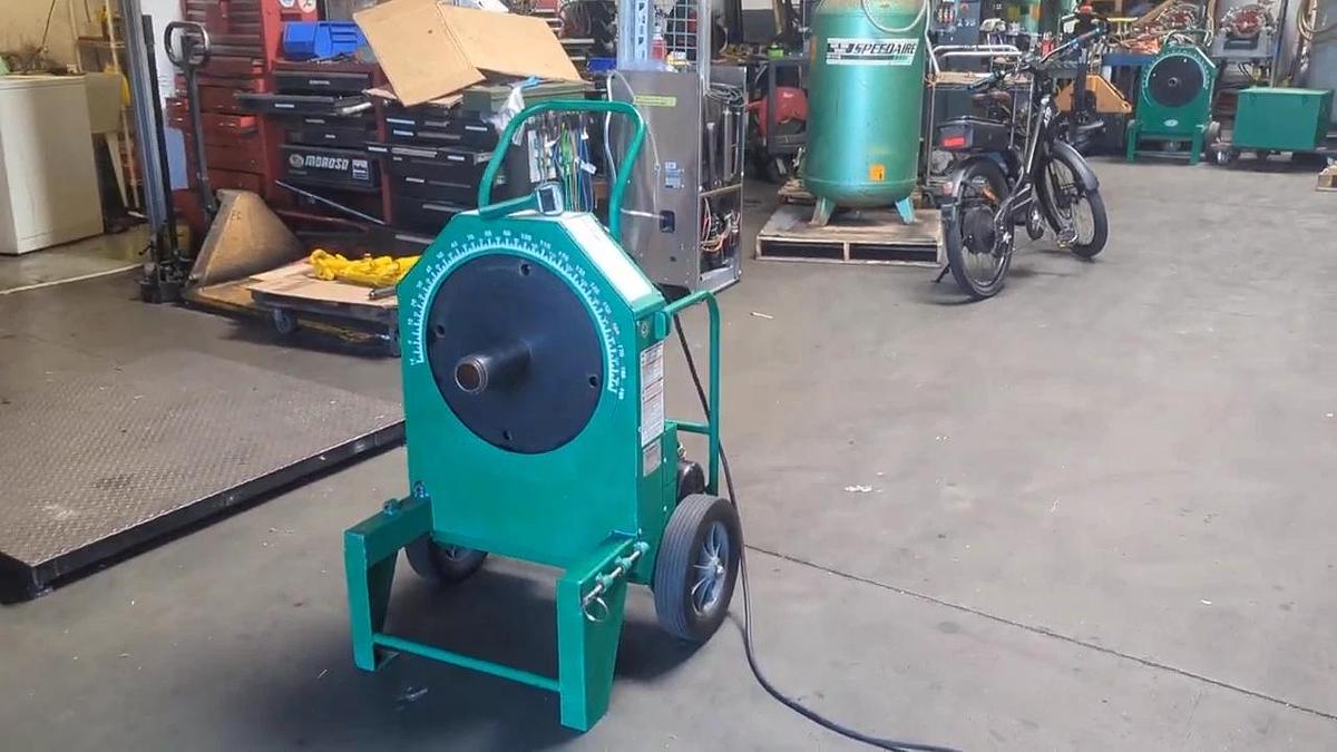 Used Greenlee 555C Classic Electric Conduit Bender 1/2" to 2" Pipe 120V 1HP 555