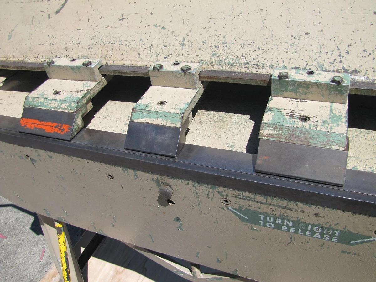 Used Chicago W31 48" Box & Pan Finger Brake Sheet Metal Bender 14 Gauge Metalworking