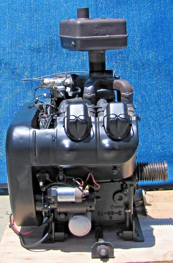 Used Wisconsin V465D1 4-Cylinder Gasoline Engine Spec 467452 New Carburetor