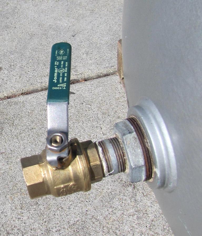 Used Manchester 60 Gallon Air Tank Vessel 200 PSI with Pressure Gauge for Compressor