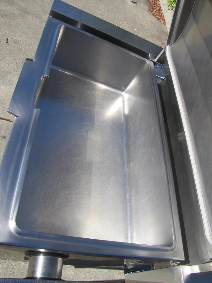 Used Electrolux 40 Gallon Pressure Bratt Tilt Braising Pan 9CHG583310 480V 3 Phase #2