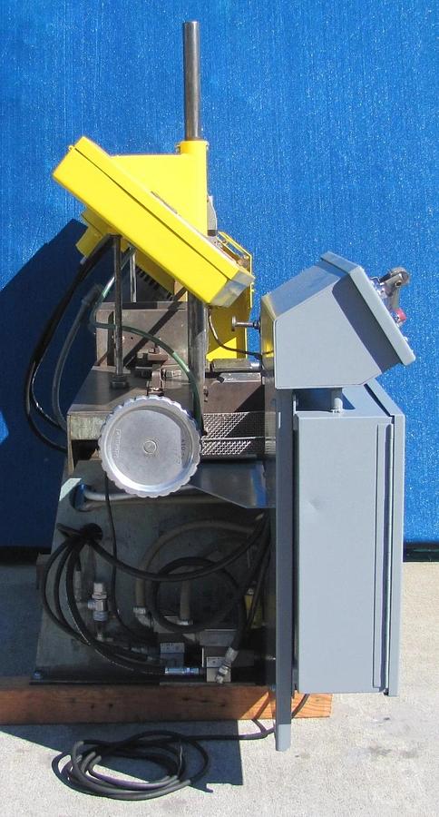 Used W. F. Wells and Sons Horizontal Band Saw Bandsaw with Coolant Pump & New Blade