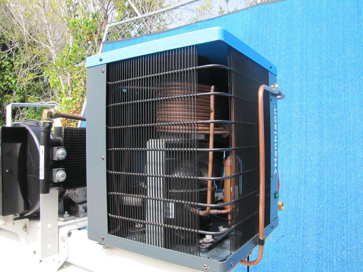 Used Powerex Oilless 3HP Scroll Air Compressor STS030134 with Tank and Air Dryer