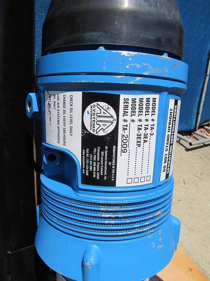 Used Twin Air TA-3 Rotary Vane Air Compressor 2HP 115V Three 50ft Hoses & Manifold