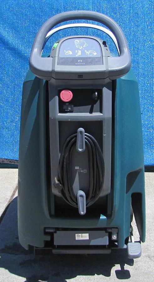 Used Tennant Nobles SpeedGleam SG5 20in Floor Burnisher 36 VDC Battery Only 144 Hrs!