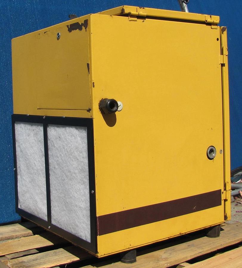 Used Kaeser SM8 7.5 HP Rotary Screw Air Compressor 30 CFM 460V 3PH Only 32,136 Hours
