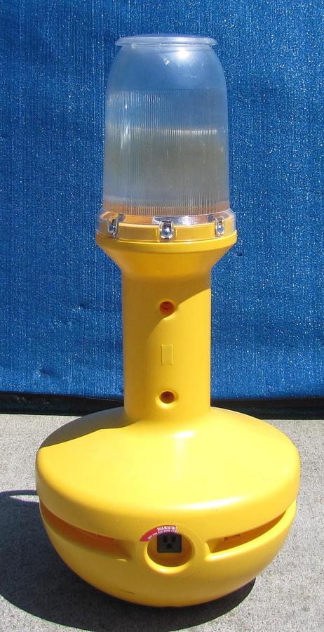 Used Southwire Wobblelight 400 Watt Metal Halide Work Light Worklight 120V