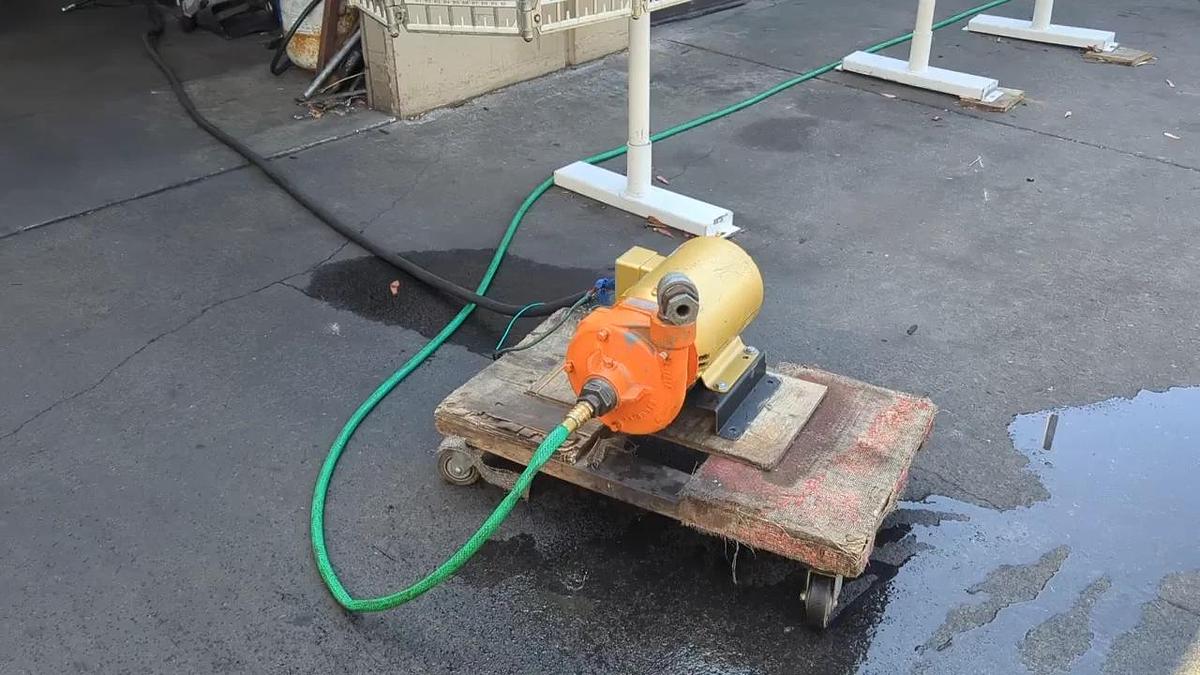 Used Berkeley 5HP Centrifugal Pump 130 GPM 1-1/2" x 2" Port B58084-M 230/460V 3 Phase