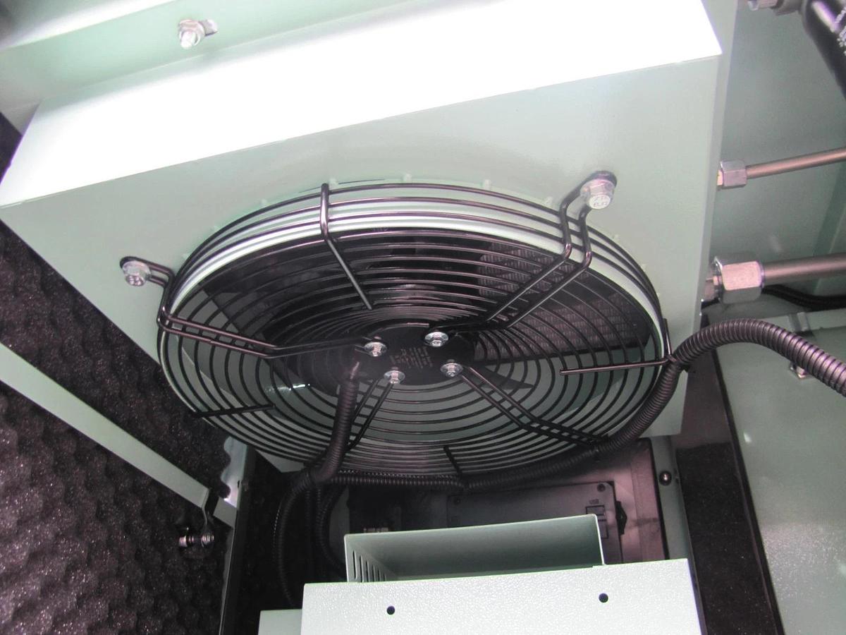 Used 2026 Maximus 10 HP Rotary Screw Air Compressor VFD 230V Single Phase on 60G Tank