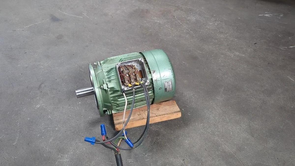 Used Bauknecht 6.6 kW Electric Motor 230/460V 3 Phase 1740 RPM 1-1/2" Shaft Dia.