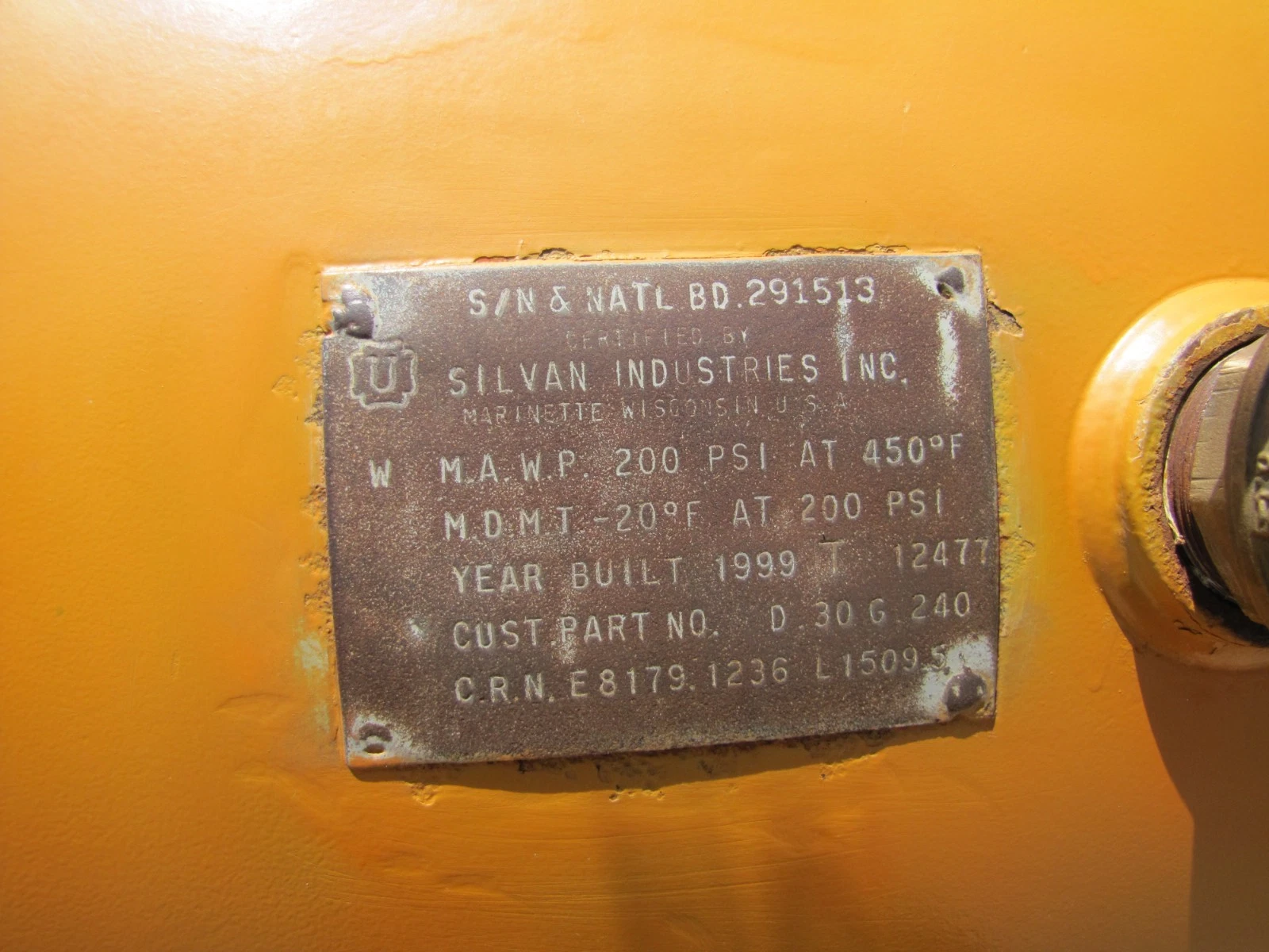 Used Silvan Horizontal 240 Gallon Air Tank 200 PSI W Pressure Gauge Ball Valve Outlet