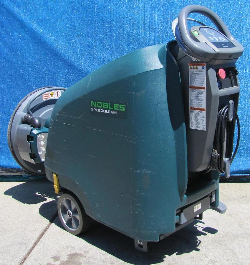 Used Tennant Nobles SpeedGleam SG5 20in Floor Burnisher 36 VDC Battery Only 144 Hrs!