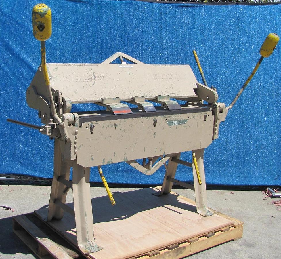 Used Chicago W31 48" Box & Pan Finger Brake Sheet Metal Bender 14 Gauge Metalworking