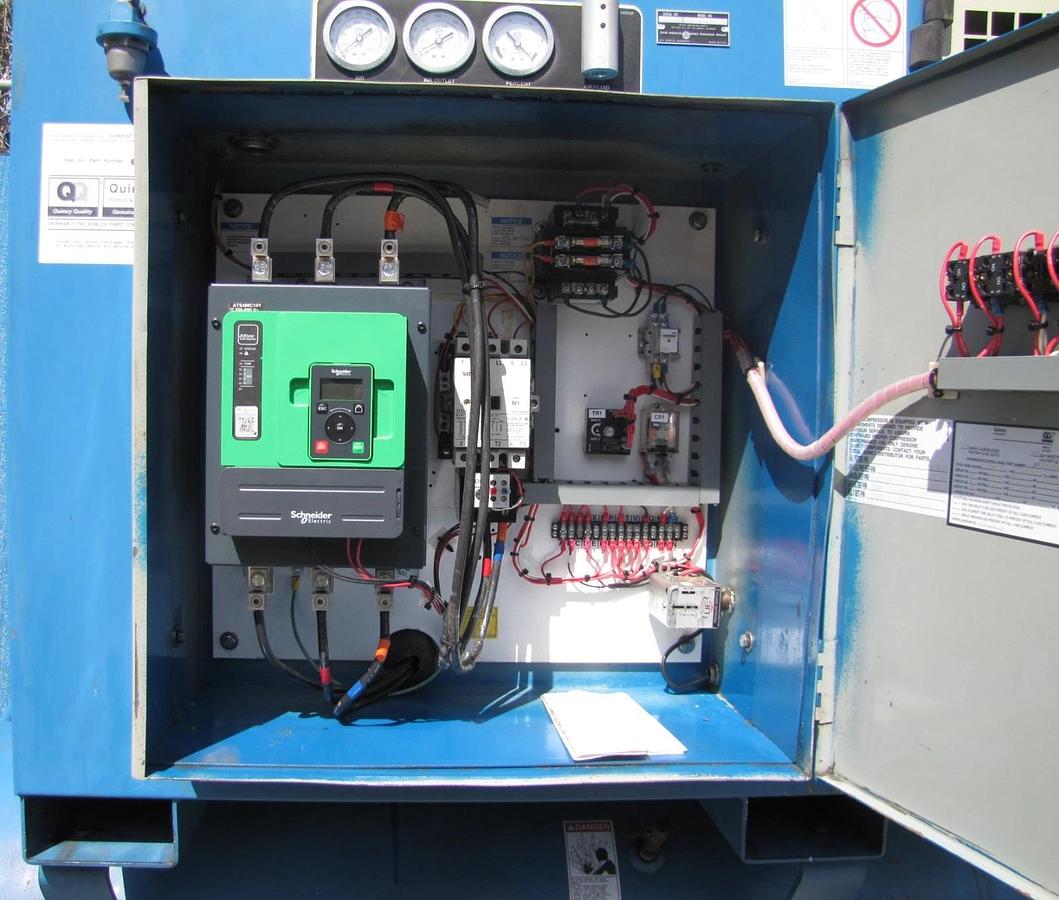 Used Quincy 25HP VFD Rotary Screw Air Compressor 120 Gal Tank 230V 3PH Only 34178 Hrs