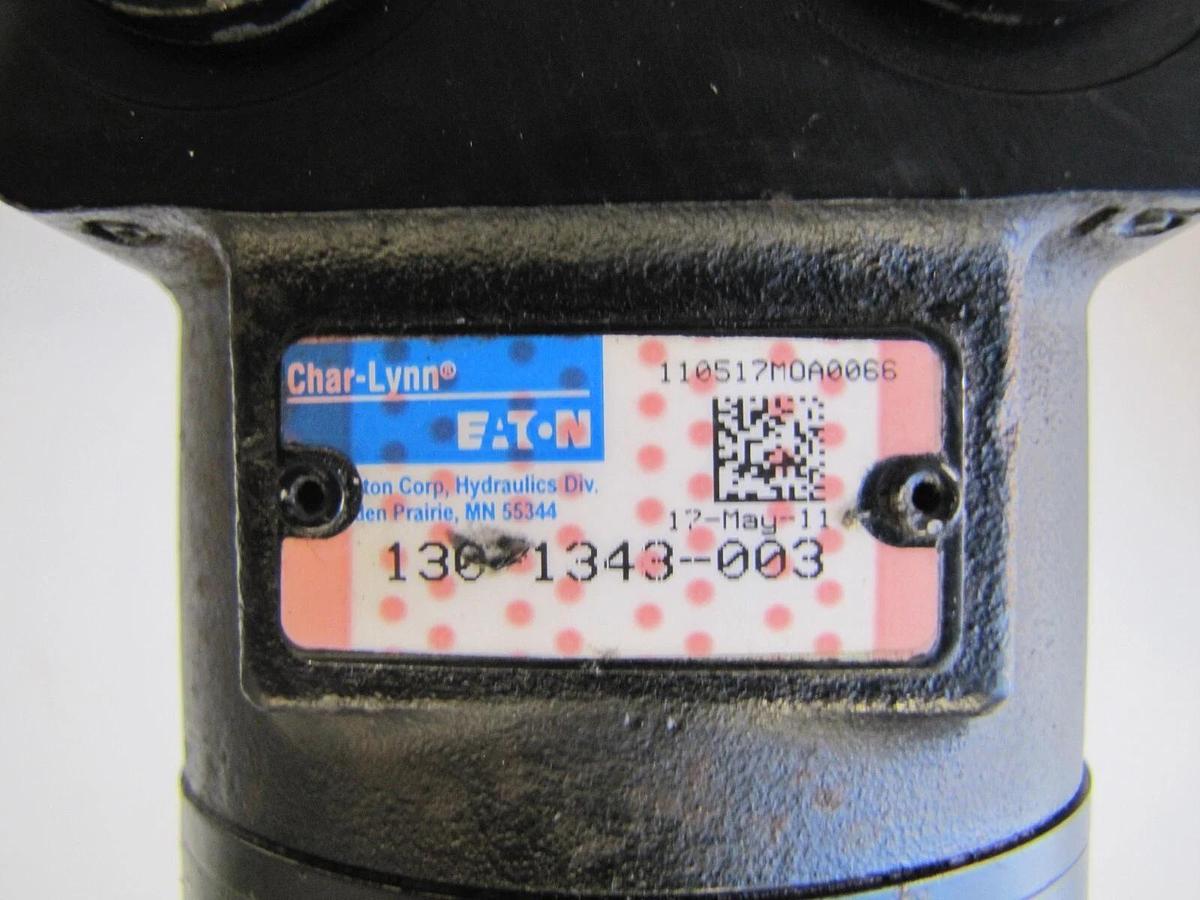 Used Tennant Main Brush Hydraulic Motor 1068811 for M20 Scrubber #2