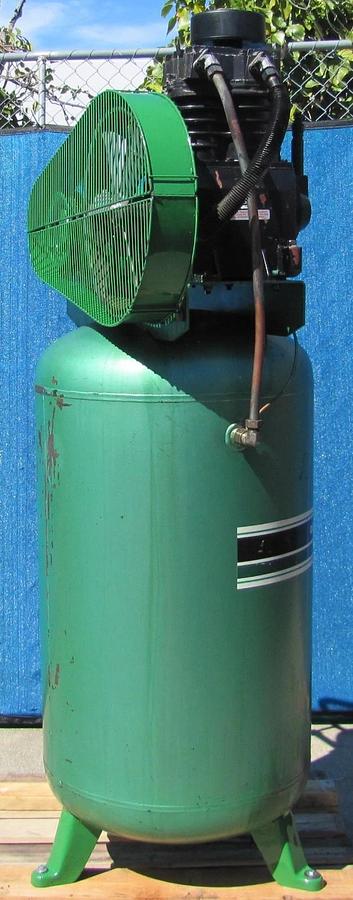 Used SpeedAire 5Z404E 5HP Piston Air Compressor 80 Gallon Tank 230V 3 Phase Upright