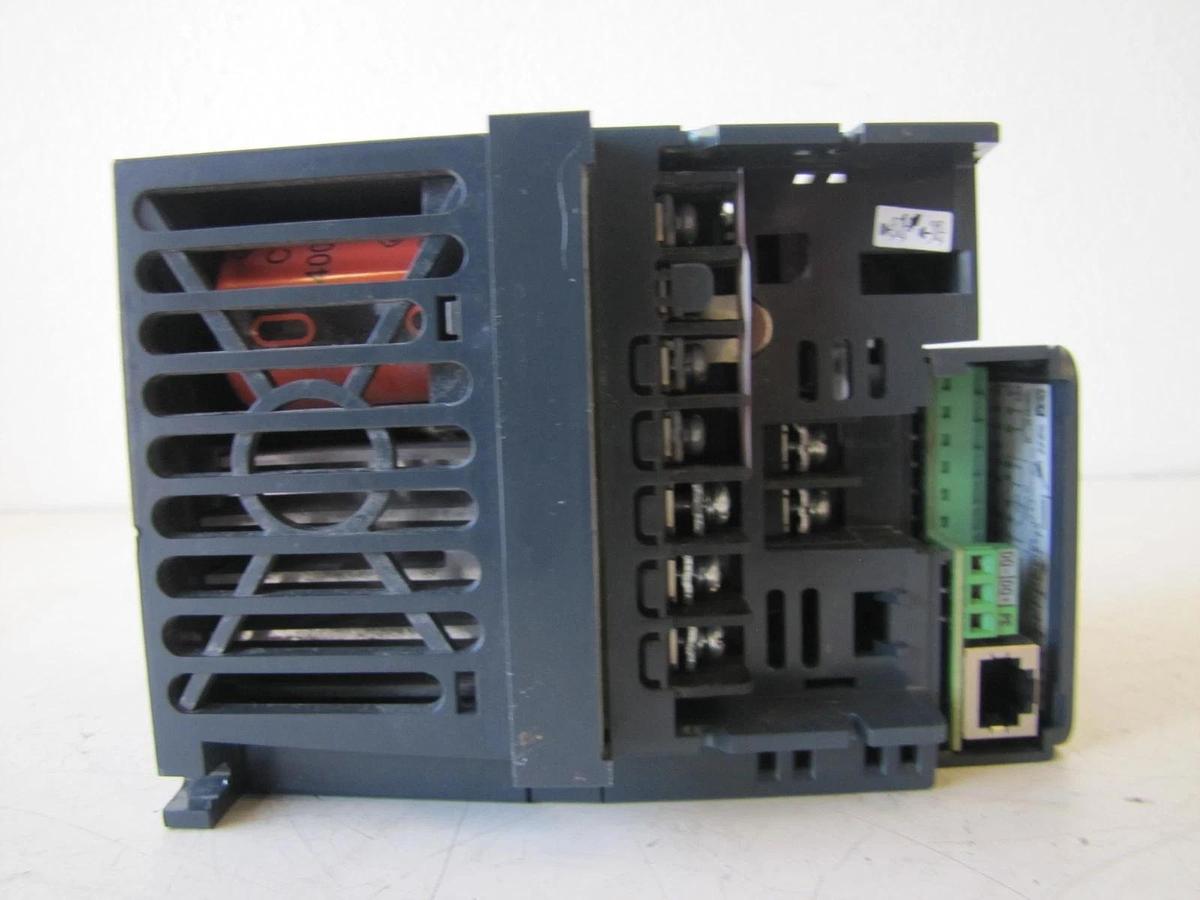 Used Schneider Electric Altivar 320 VFD Variable Frequency Drive 1.5kW 2HP 200-240V