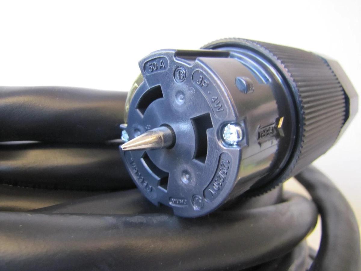 Used Southwire 100 ft Power Cable 6/3 & 8/1 600V 50A